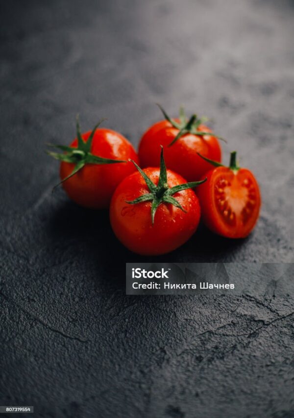 Tomato ( Naatu thakkali )